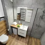 Cicha Przystan Regata Garaz W Cenie 아파트 코워브제크