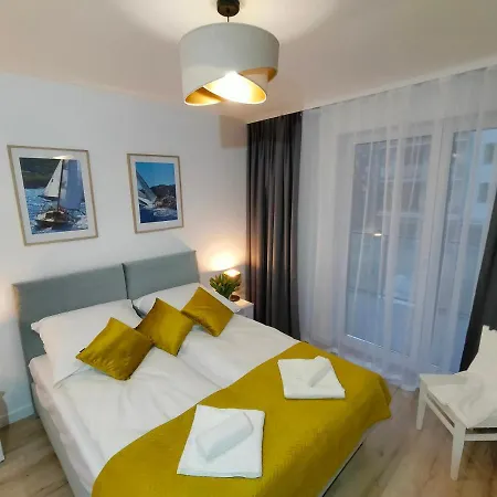 Cicha Przystan Regata Garaz W Cenie * كولوبرزيغ